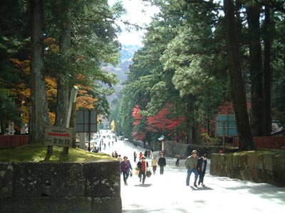 19TempleEntrance10